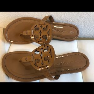 TORY BURCH Logo Chocolate Sandals